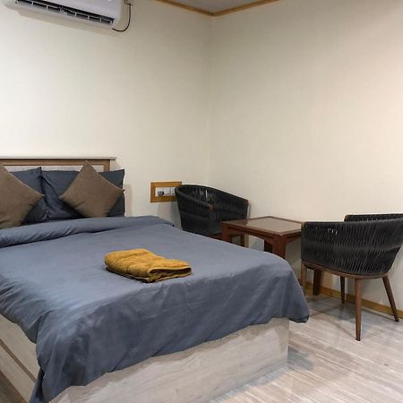 Rashuthere Maldives Rasdhoo Екстер'єр фото
