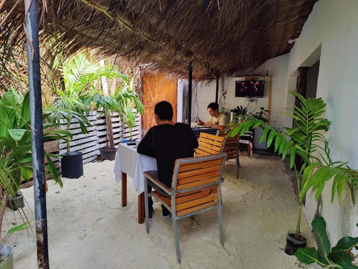 Rashuthere Maldives Rasdhoo Екстер'єр фото